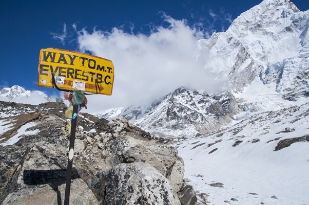 Chinh phục Everest Base Camp - thiên đường núi tuyết hùng vĩ